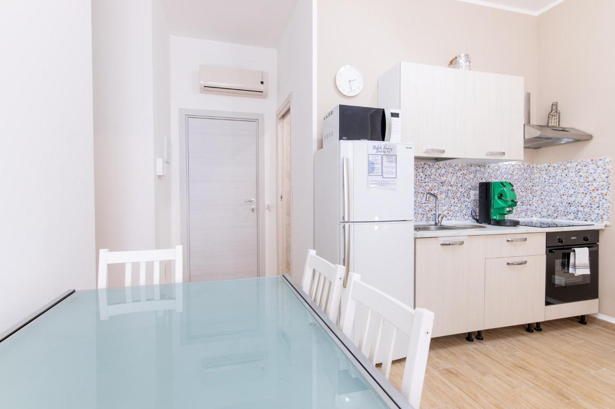 Stabile 38 Apartments ปาแลร์โม ภายนอก รูปภาพ
