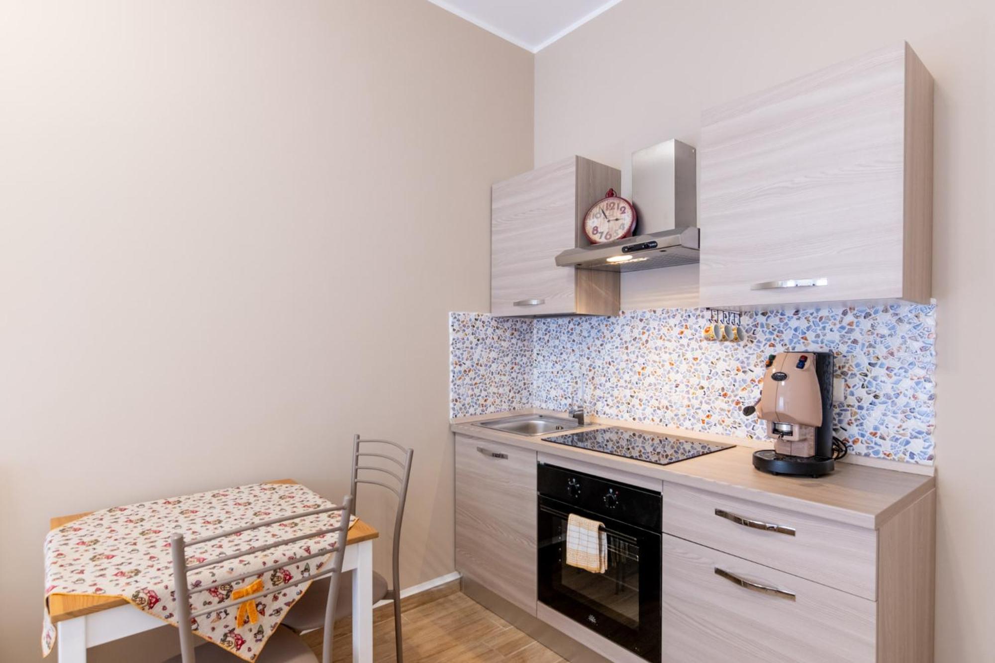 Stabile 38 Apartments ปาแลร์โม ภายนอก รูปภาพ
