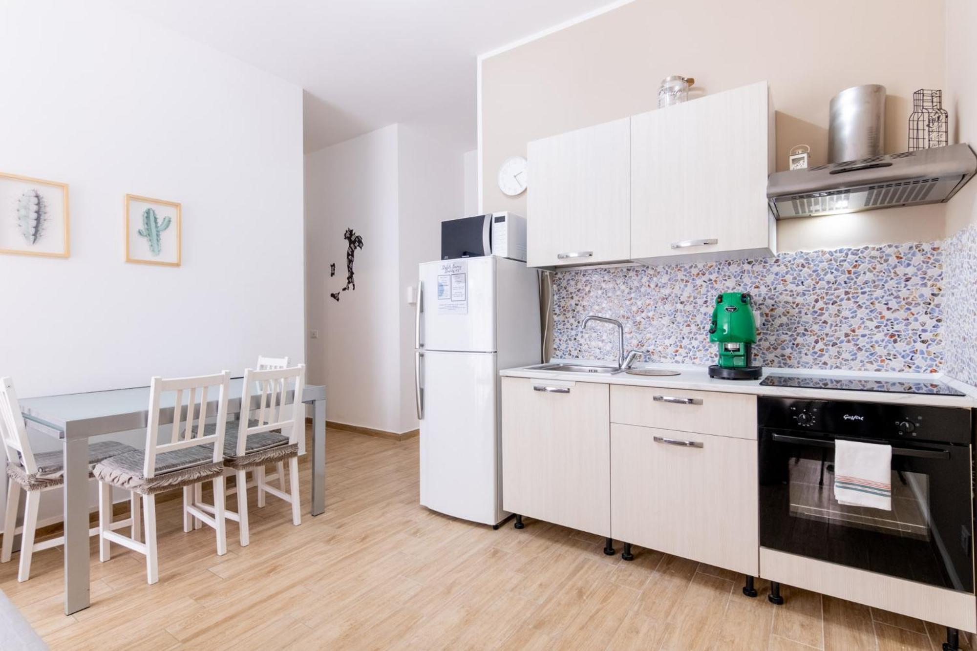Stabile 38 Apartments ปาแลร์โม ภายนอก รูปภาพ
